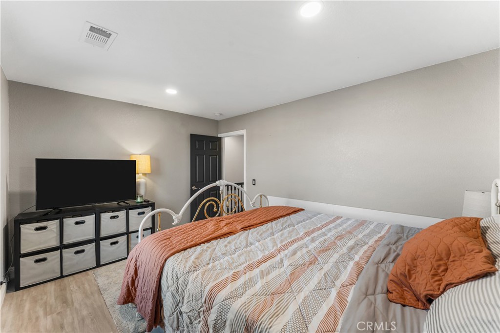 2450 Delicious Property Photo 35