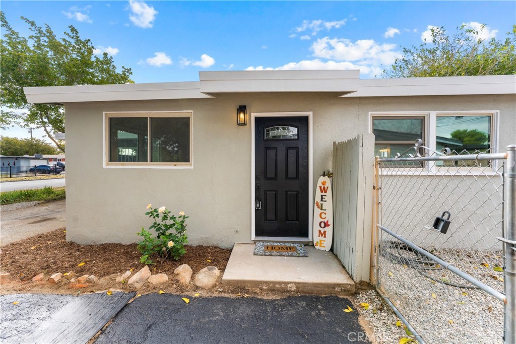 38631 E 3rd Street Property Photo 1