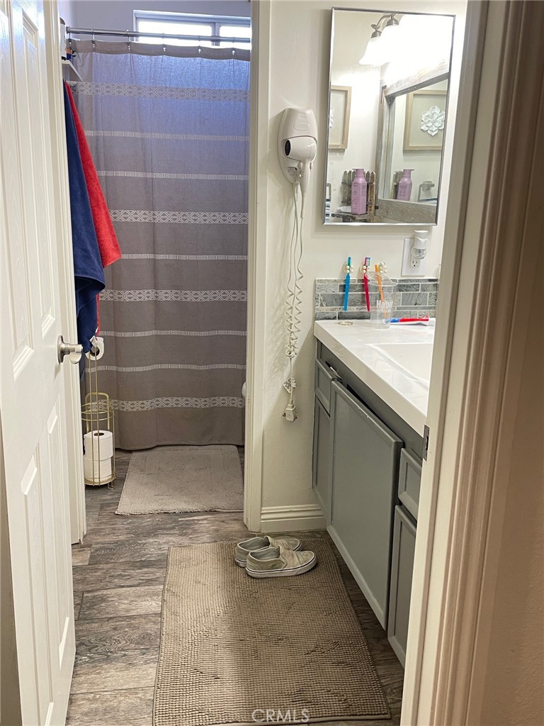 43621 Stanridge Avenue Property Photo 3