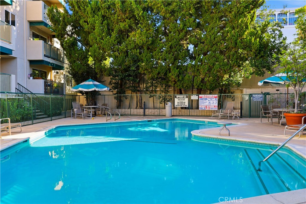 4501 Cedros Avenue 330 Property Photo 36