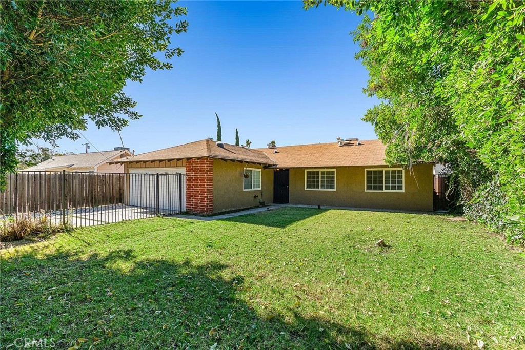 7023 De Celis Property Photo 1