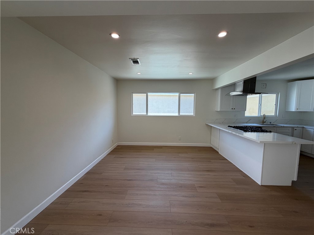 15903 Bryant Street Property Photo 6