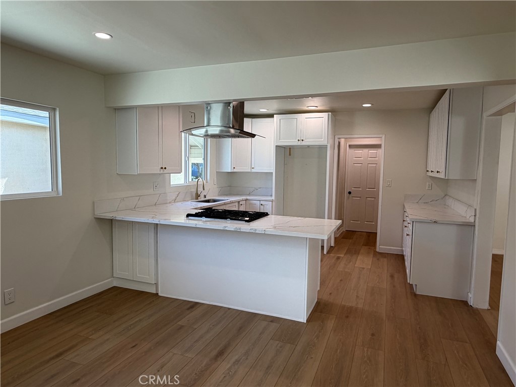 15903 Bryant Street Property Photo 7