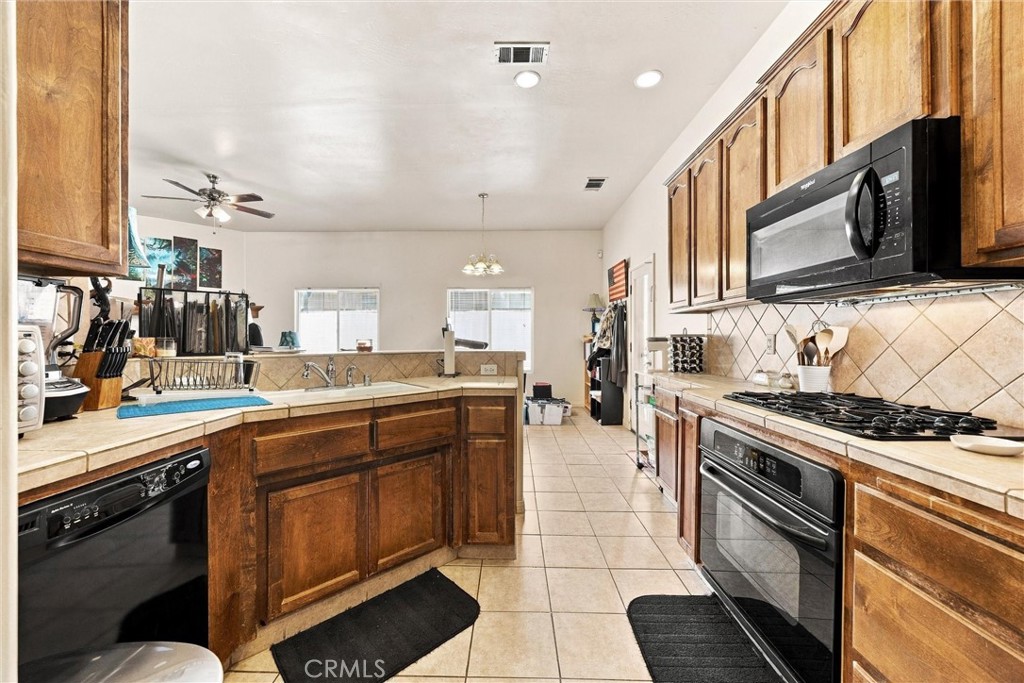 654 Mountain Mist Court Property Photo 11