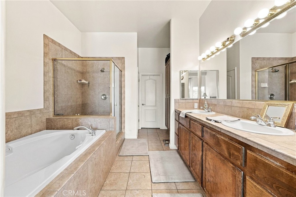 654 Mountain Mist Court Property Photo 15