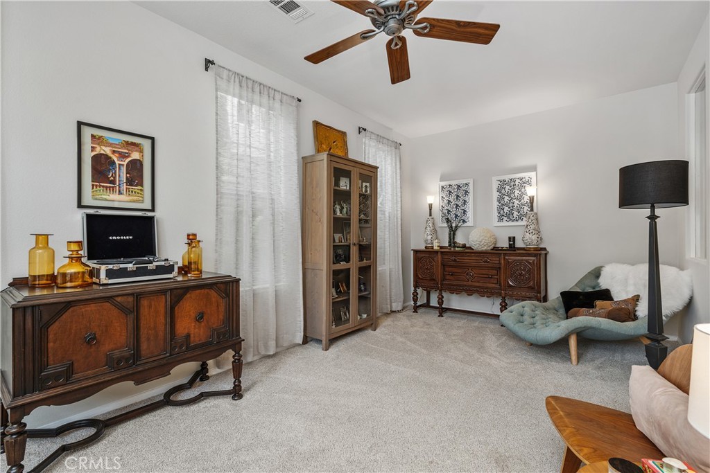 25730 Hawthorne Place Property Photo 6