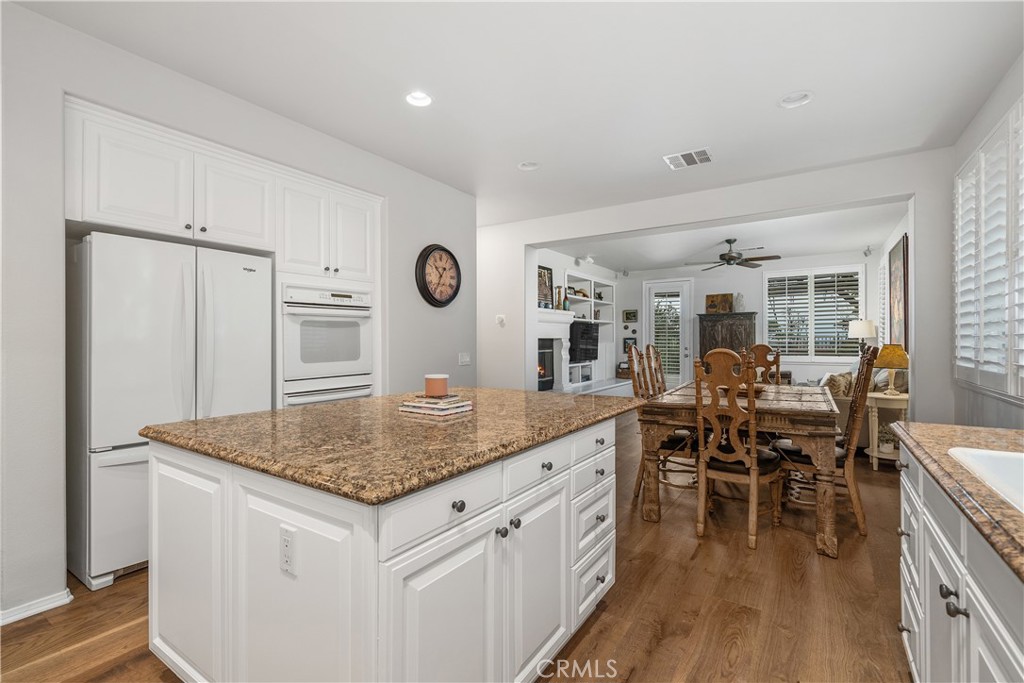 25730 Hawthorne Place Property Photo 13