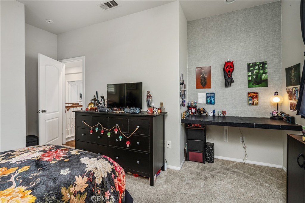 25730 Hawthorne Place Property Photo 32
