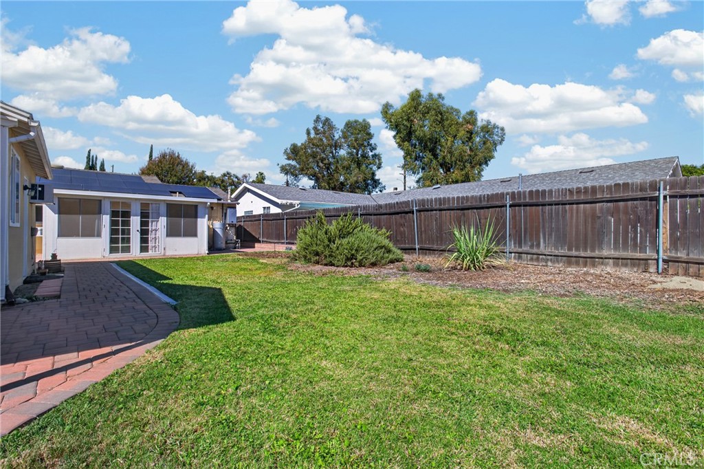 10572 Shoshone Avenue Property Photo 31