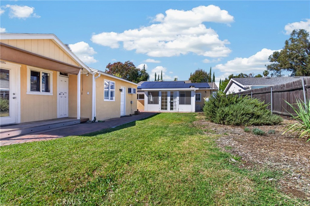 10572 Shoshone Avenue Property Photo 33