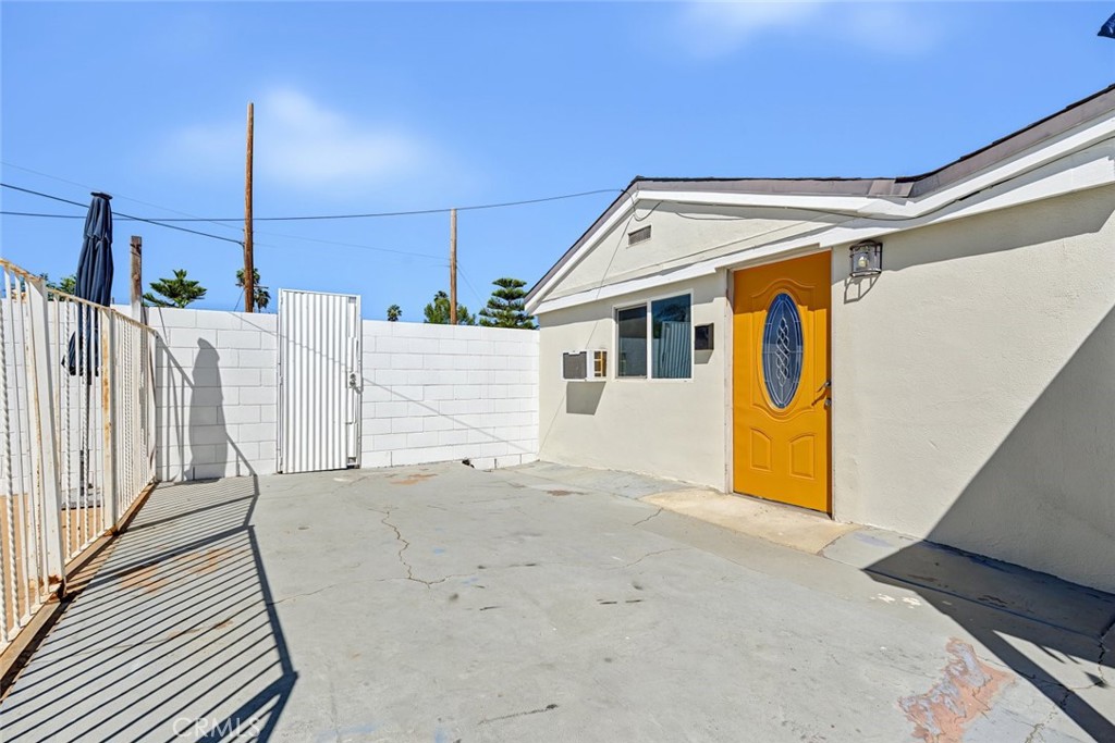 10989 Mascarell Avenue Property Photo 17