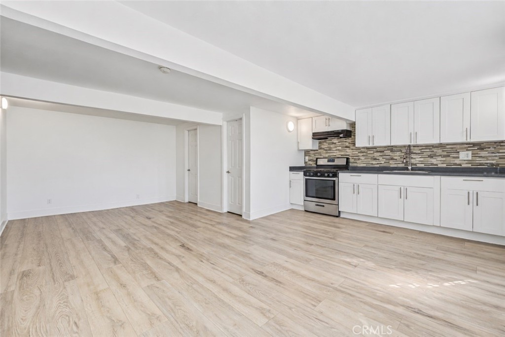 10989 Mascarell Avenue Property Photo 18