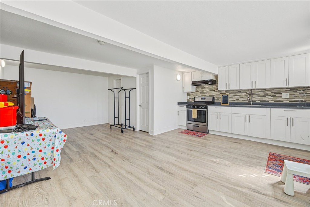 10989 Mascarell Avenue Property Photo 19