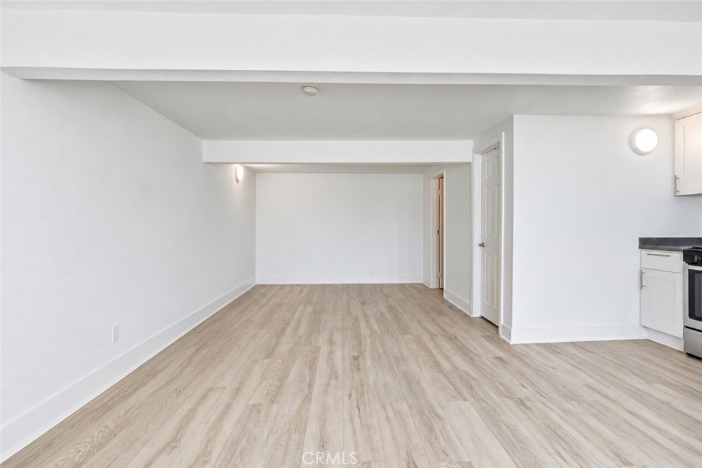 10989 Mascarell Avenue Property Photo 22