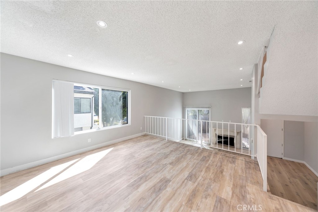 17815 Devonshire Street 1 Property Photo 6