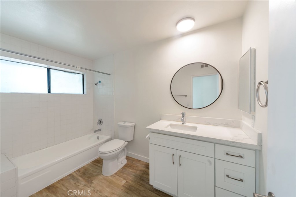 17815 Devonshire Street 1 Property Photo 10