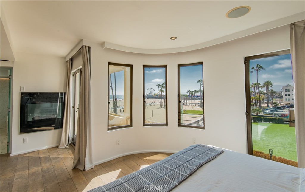 11 Marine Terrace 3 Property Photo 32