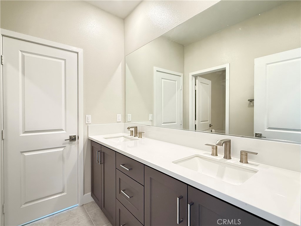 3029 Harrison Lane Property Photo 6