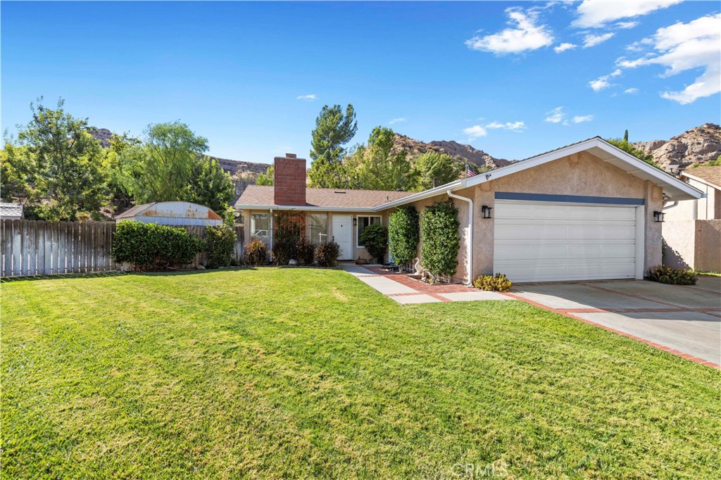 14719 Zinnia Court Property Photo 1