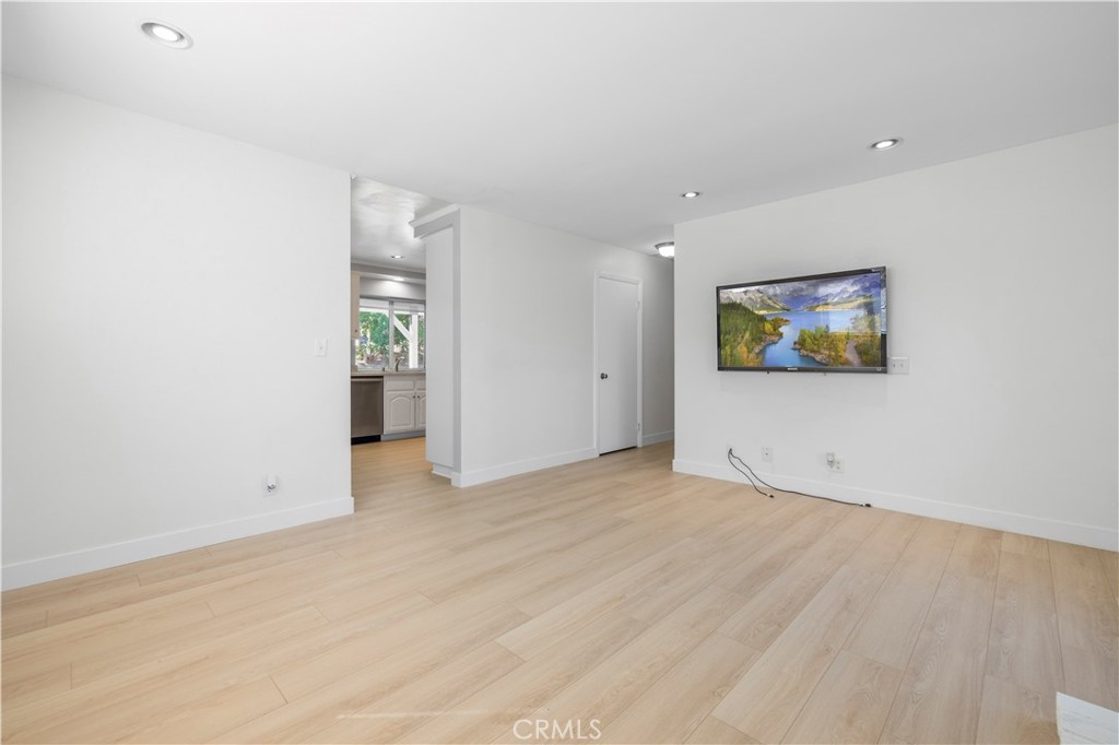 14719 Zinnia Court Property Photo 4