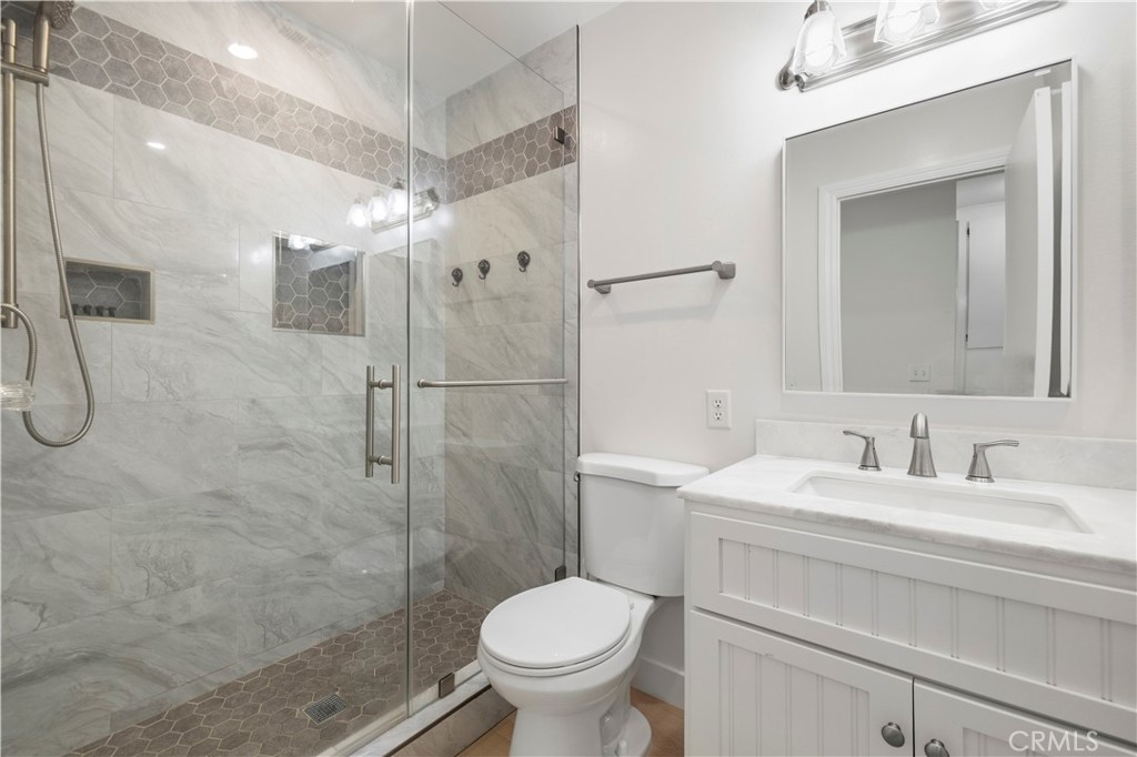 14719 Zinnia Court Property Photo 17