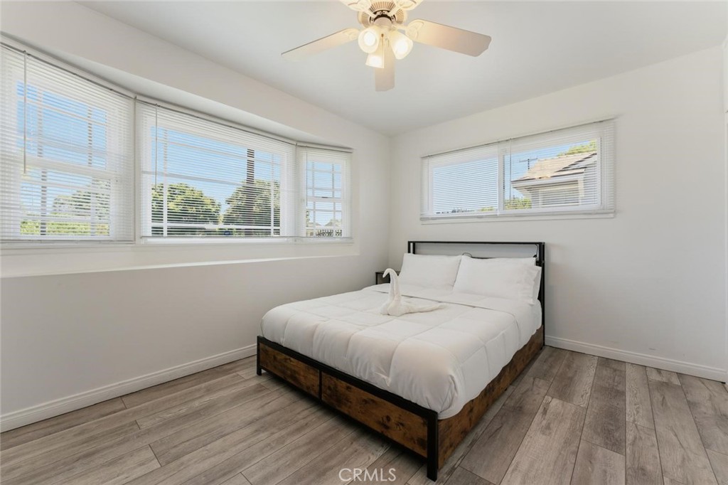 6201 Tampa Property Photo 8
