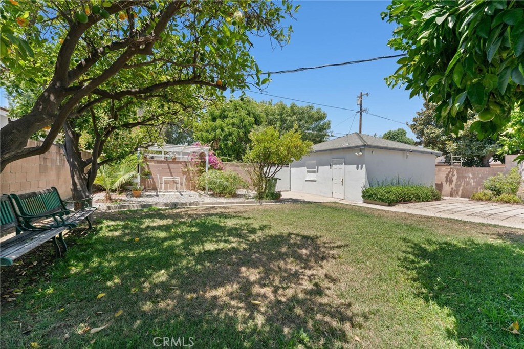 6201 Tampa Property Photo 15