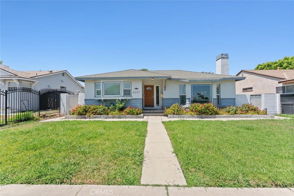 6201 Tampa Property Photo 16