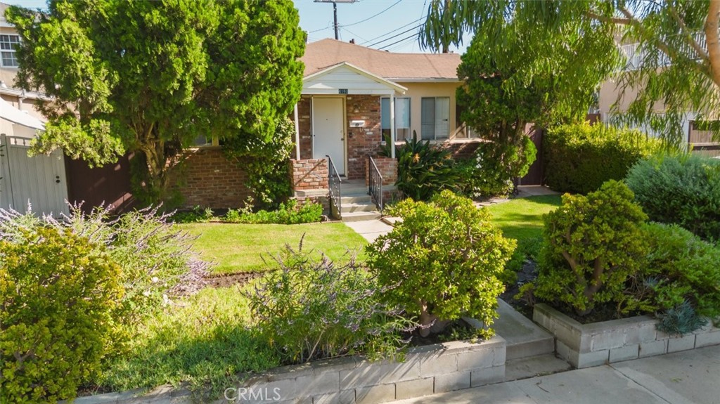 4190 Commonwealth Avenue Property Photo 5