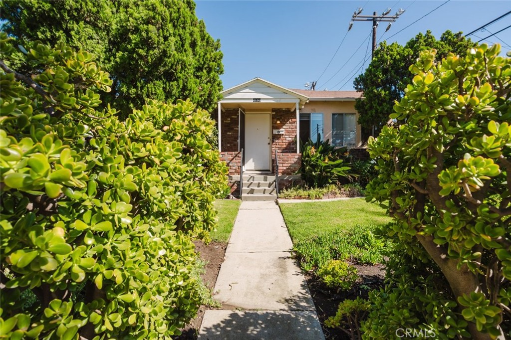 4190 Commonwealth Avenue Property Photo 7