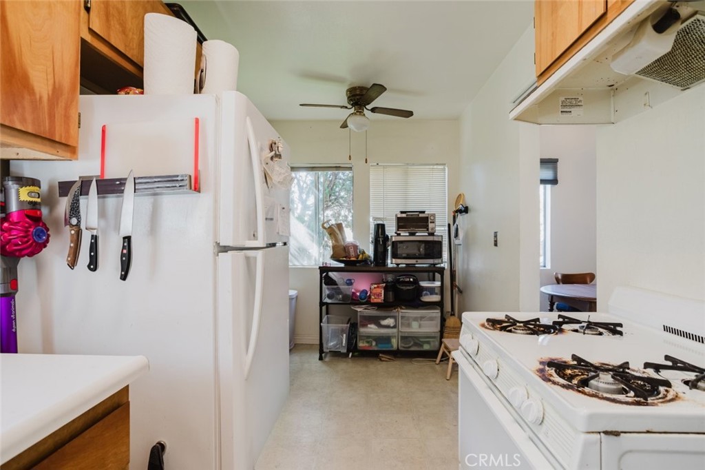 4190 Commonwealth Avenue Property Photo 17