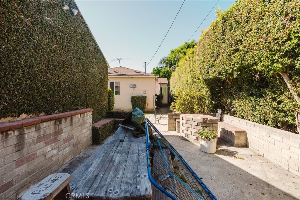 4190 Commonwealth Avenue Property Photo 32