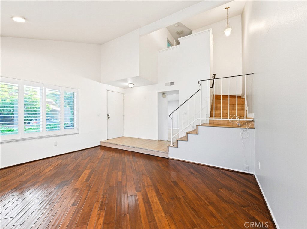 27564 Rondell Property Photo 10
