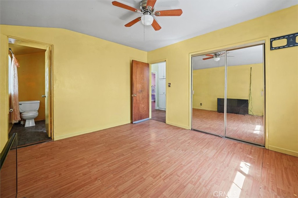 1311 Knox Street Property Photo 23