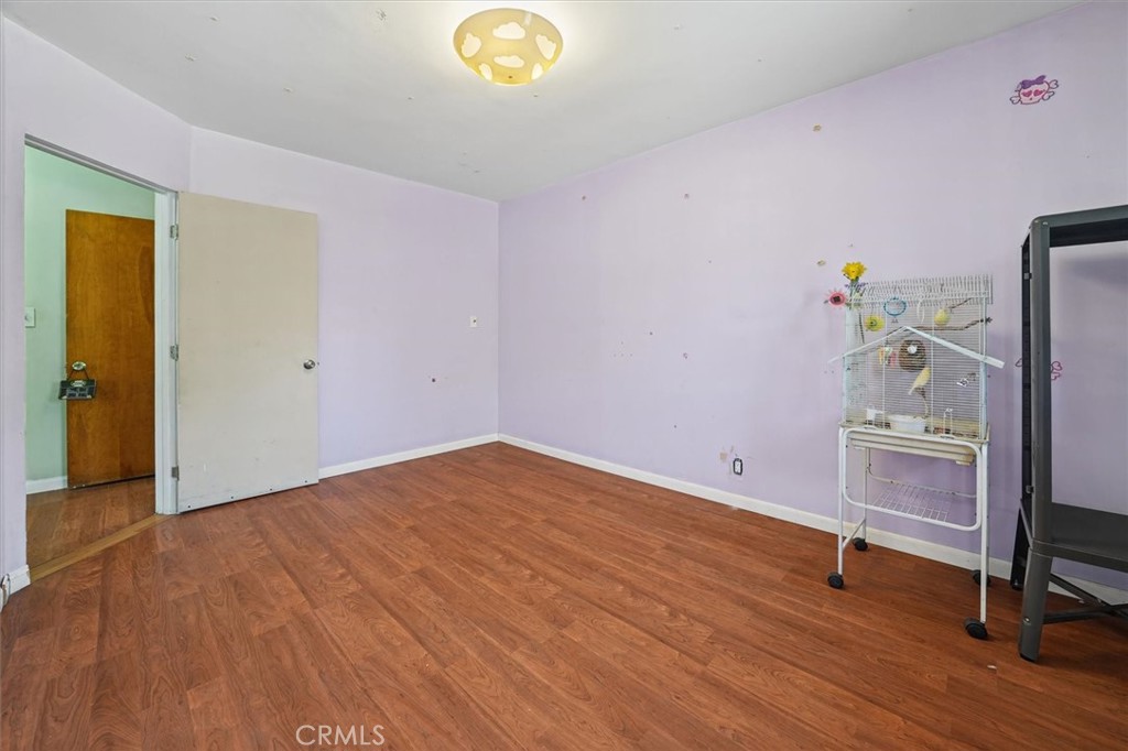 1311 Knox Street Property Photo 28