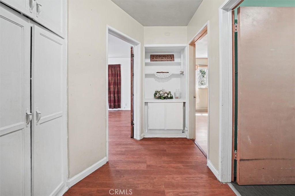 1311 Knox Street Property Photo 29