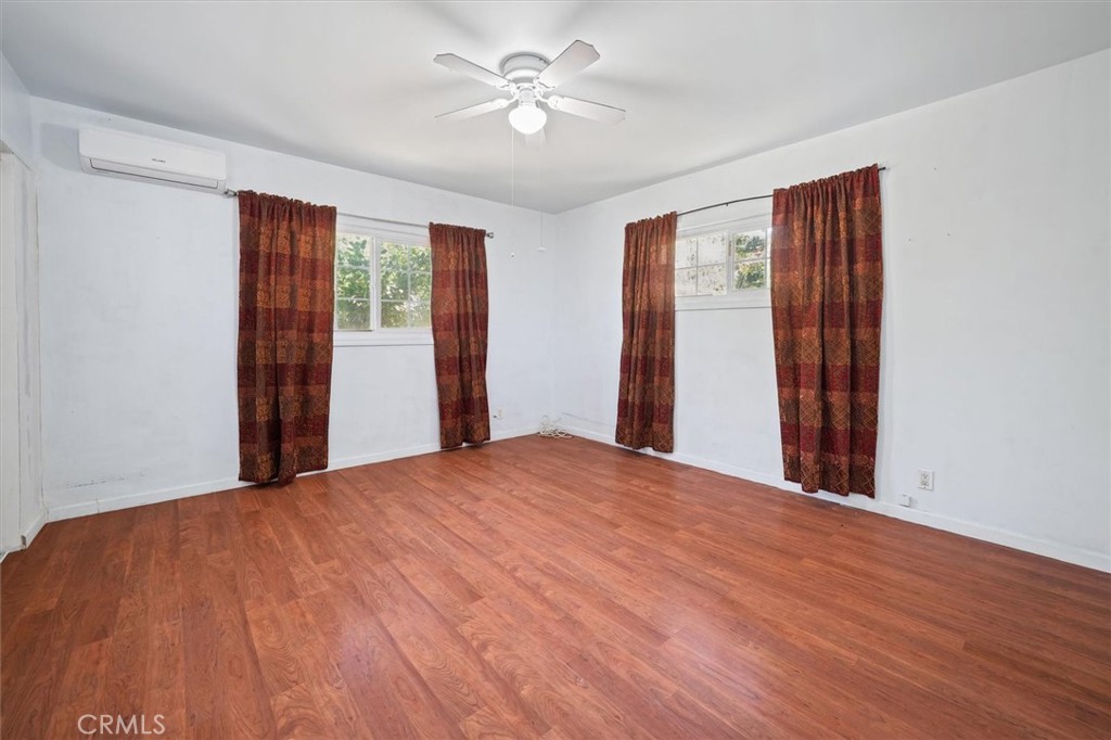 1311 Knox Street Property Photo 30