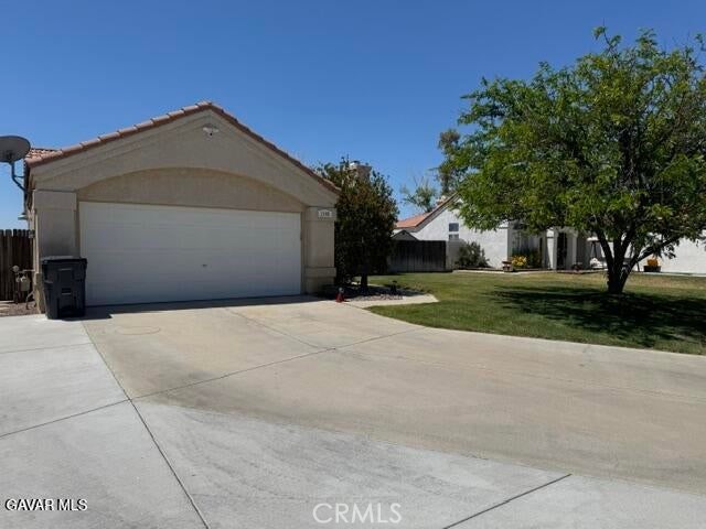1148 Evergreen Court Property Photo 4