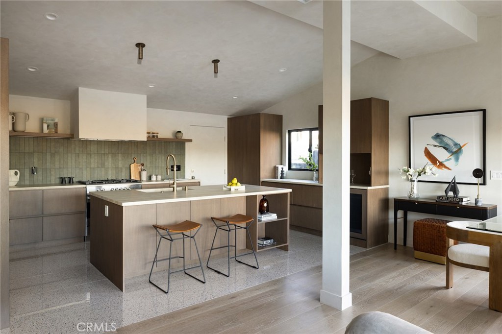5746 Mcdonie Property Photo 10