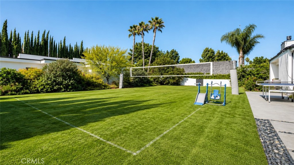 22935 Oxnard Property Photo 38