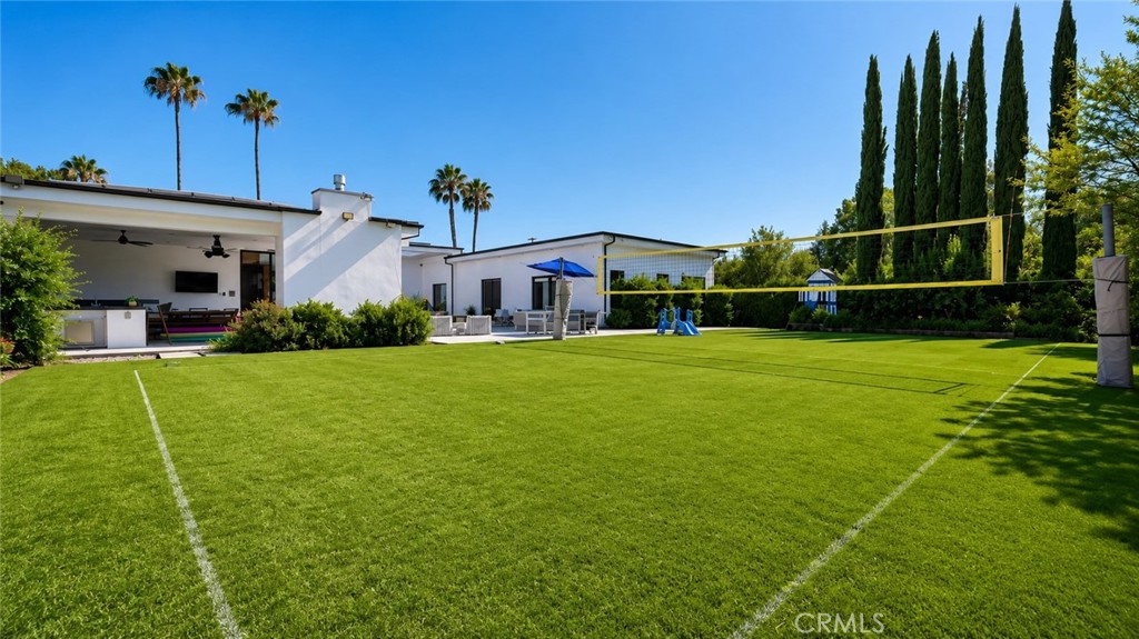 22935 Oxnard Property Photo 44