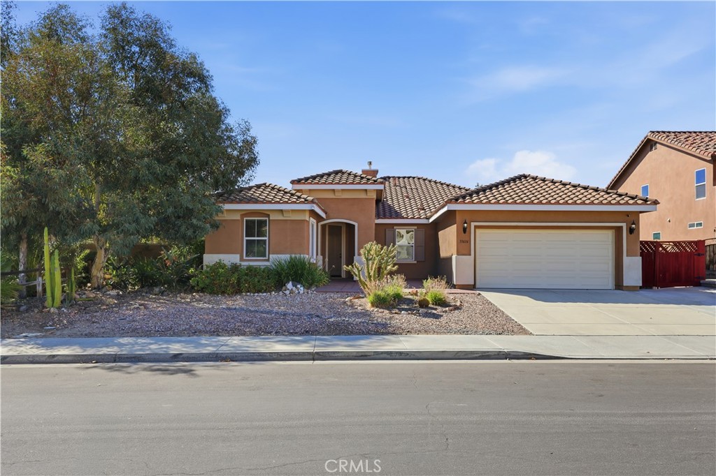 33616 Magnetite Street Property Photo 1