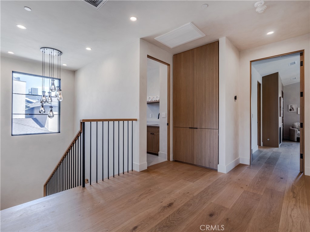 4118 N Wilkinson Avenue Property Photo 26
