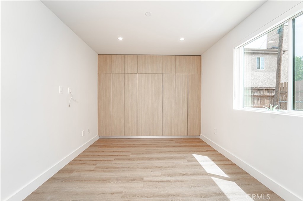 2828 London Street 305 Property Photo 10