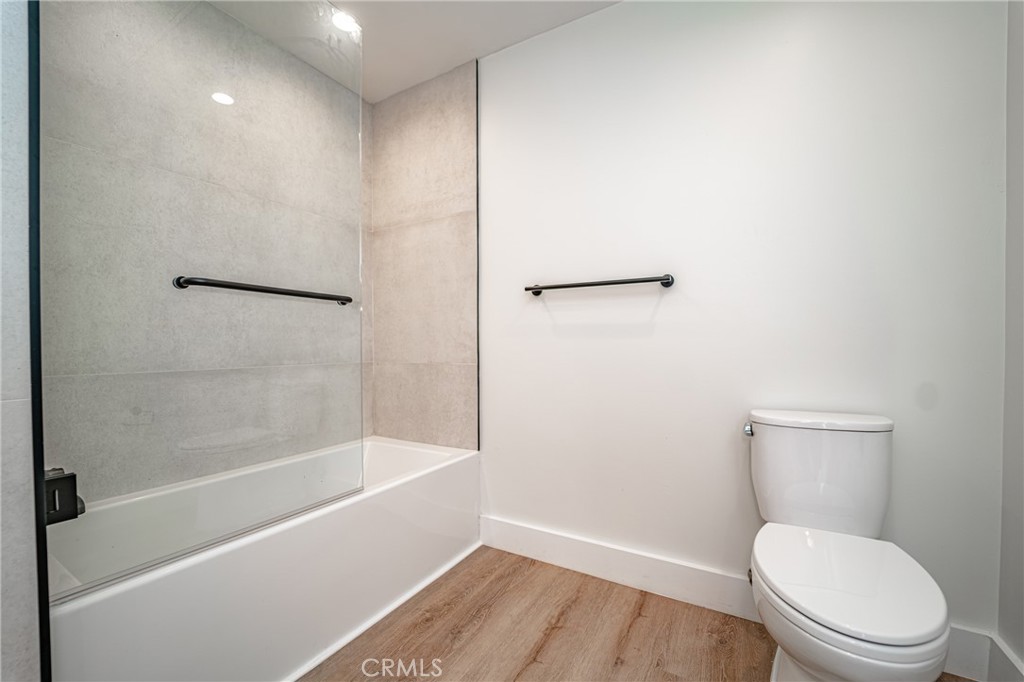 2828 London Street 305 Property Photo 12