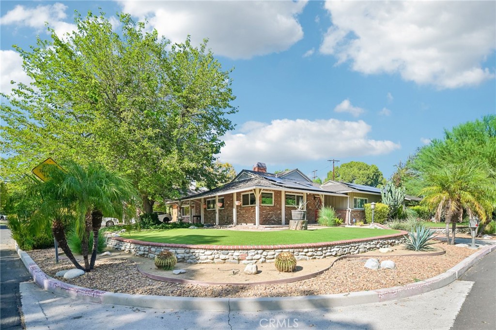 18011 Sunburst Street Property Photo 3