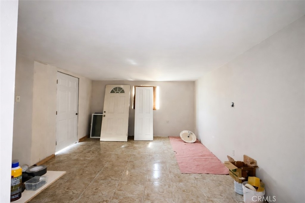 328 N Helena Property Photo 17
