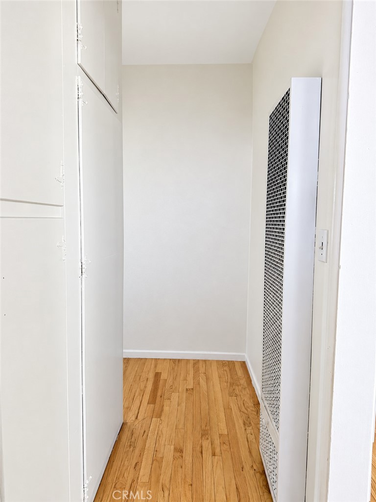 15234 Rayen Street D Property Photo 8