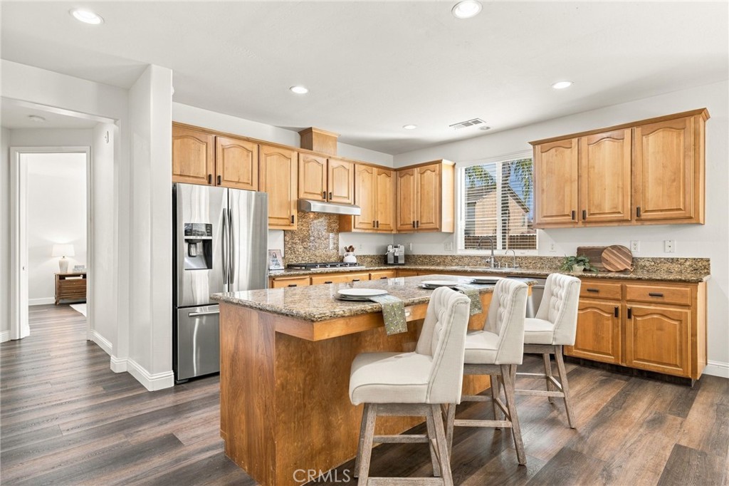 12507 Jacksonville Avenue Property Photo 10