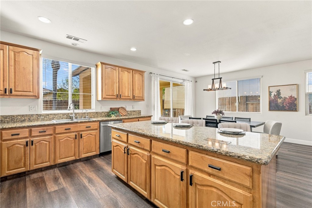 12507 Jacksonville Avenue Property Photo 12